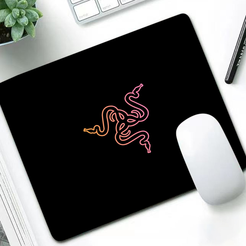 Pc Gaming Notebook - Podkładka pod mysz Razer Luxury Anime